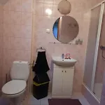 Dom Nad Jeziorem Privatunterkunft Pieczarki