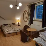 Dom Nad Jeziorem Pieczarki