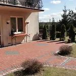 Dom Nad Jeziorem Privatunterkunft *