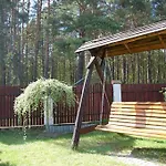 Dom Nad Jeziorem Privatunterkunft *