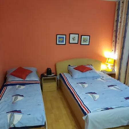 Homestay Dom Nad Jeziorem *