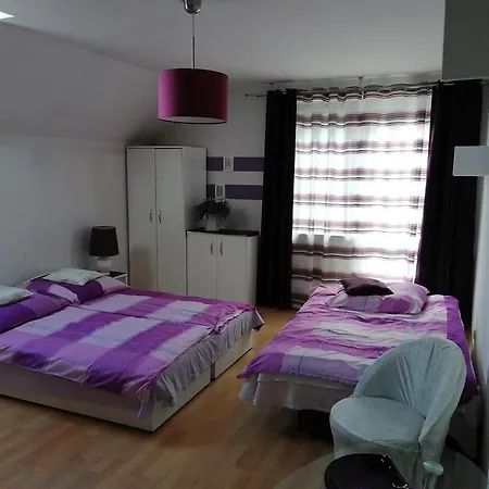 Dom Nad Jeziorem Homestay