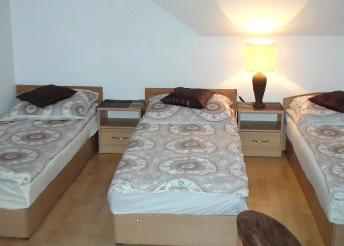 Dom Nad Jeziorem Pieczarki